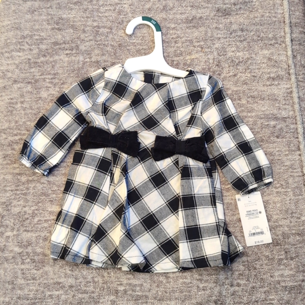 Baby Girl Dress w/bottoms